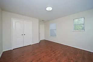 9403 Coatsworth Dr, Sugar Land, TX 77498 - Photo 16