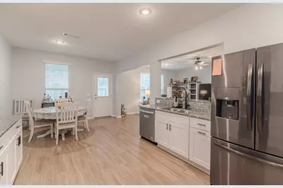 7309 Hobby Wind Ridge Drive, Houston, TX 77075 - Photo 6