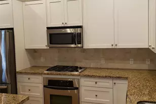 916 Lawrence St, Houston, TX 77008 - Photo 8