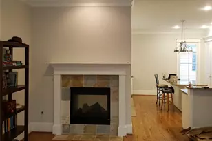 916 Lawrence St, Houston, TX 77008 - Photo 12