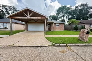 1427 Kappa St, Pasadena, TX 77504 - Photo 1