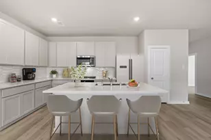 12015 Moonlight Path Dr, Conroe, TX 77304 - Photo 2