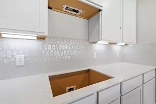 2137 Golden Spruce Ln, Conroe, TX 77301 - Photo 6