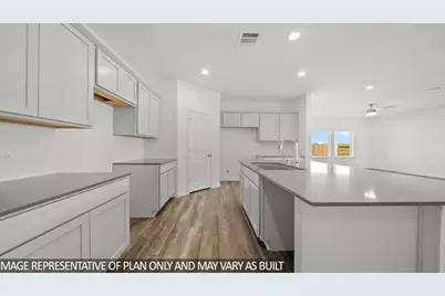 207 Homestead Court, Dayton, TX 77535 - Photo 4