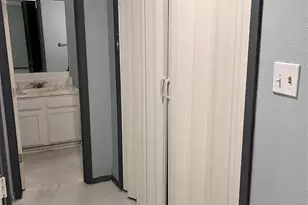 16631 Gold Ridge Ln, Houston, TX 77053 - Photo 6