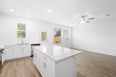 8104 Danson Lane, Pearland, TX 77584 - Photo 8