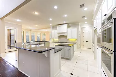 12454 Mooreknoll Lane, Houston, TX 77024 - Photo 16