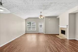 28914 Hidden Lake W, Magnolia, TX 77354 - Photo 6