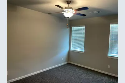 101 Wickersham #B, Conroe, TX 77304 - Photo 12