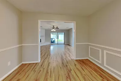 1920 Crooked Creek Lane, Pearland, TX 77581 - Photo 8