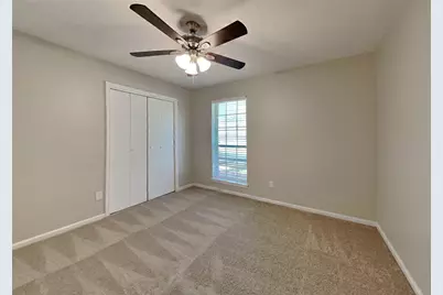 1920 Crooked Creek Lane, Pearland, TX 77581 - Photo 14