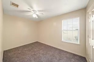 4636 Mayflower St, Houston, TX 77033 - Photo 40