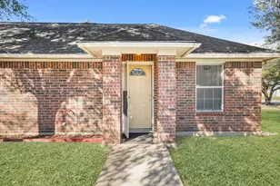 4636 Mayflower St, Houston, TX 77033 - Photo 28
