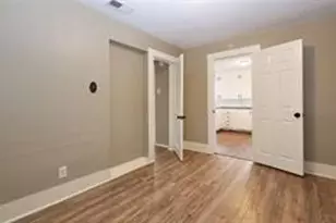 2527 Oakcliff St, Houston, TX 77023 - Photo 8