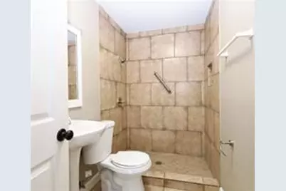 2527 Oakcliff Street, Houston, TX 77023 - Photo 10