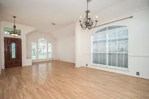 6219 Fox Wind Ct, Houston, TX 77041 - Photo 6