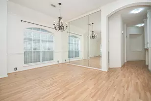 6219 Fox Wind Ct, Houston, TX 77041 - Photo 8