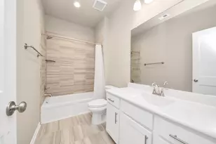 7010 Coneflower Creek Ct, Katy, TX 77493 - Photo 32
