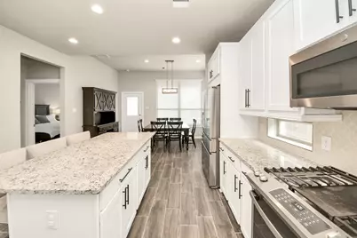 7010 Coneflower Creek Court, Katy, TX 77493 - Photo 10