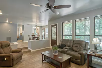 11 Song Sparrow Place, The Woodlands, TX 77381 - Photo 12