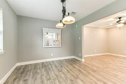 207 Woodvale Drive, League City, TX 77573 - Photo 16