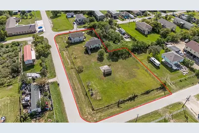 7228 Highland Bayou Drive, Hitchcock, TX 77563 - Photo 34