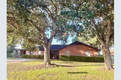 1006 Lee Road Road, Columbus, TX 78934 - Photo 1