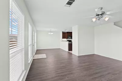 2213 Ivy Wall Drive, Conroe, TX 77301 - Photo 6