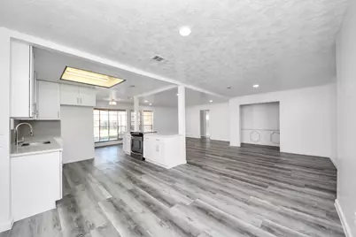 8011 La Roche Lane, Houston, TX 77036 - Photo 16