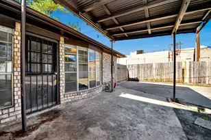 8011 La Roche Ln, Houston, TX 77036 - Photo 44