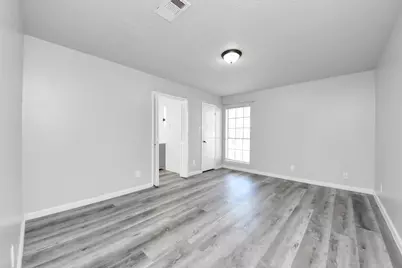8011 La Roche Lane, Houston, TX 77036 - Photo 28