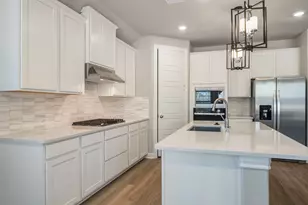 17716 Ml Mnr Dr, Montgomery, TX 77316 - Photo 8