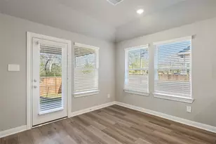 17716 Ml Mnr Dr, Montgomery, TX 77316 - Photo 10