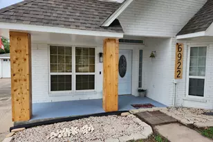 6922 Gentle Breeze Dr, Willis, TX 77318 - Photo 4