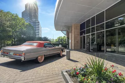 1901 Post Oak Boulevard #4103, Houston, TX 77056 - Photo 1