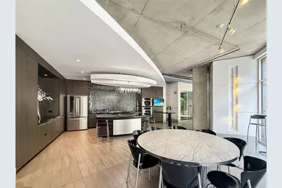 1901 Post Oak Boulevard #4103, Houston, TX 77056 - Photo 20