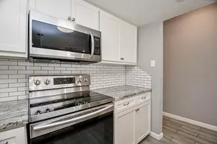 820 Threadneedle St, Houston, TX 77079 - Photo 6