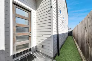 1815 Arbor St, Houston, TX 77004 - Photo 6