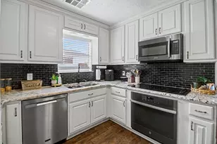 2909 Woodmeadow Dr, Bryan, TX 77802 - Photo 8