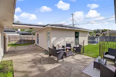 2909 Woodmeadow Drive, Bryan, TX 77802 - Photo 4