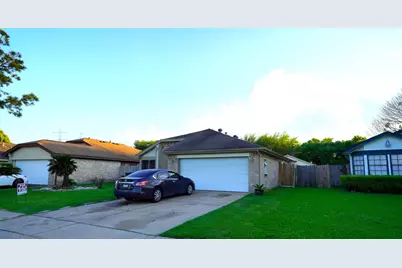 11727 Lamprey St, Houston, TX 77099 - Photo 1
