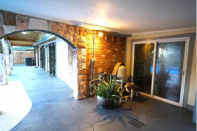 11727 Lamprey St, Houston, TX 77099 - Photo 34