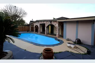 11727 Lamprey St, Houston, TX 77099 - Photo 32