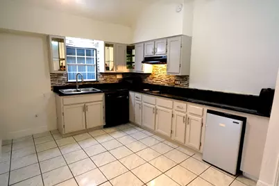 11727 Lamprey St, Houston, TX 77099 - Photo 16