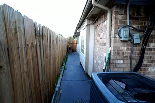 11727 Lamprey St, Houston, TX 77099 - Photo 28