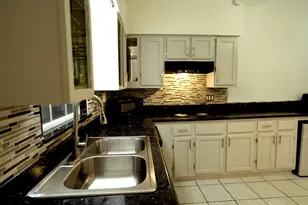 11727 Lamprey St, Houston, TX 77099 - Photo 18