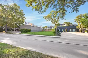 2238 Richmond Ave, Houston, TX 77098 - Photo 10