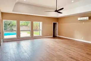 1101 Hickory Trail, Orange, TX 77632 - Photo 10