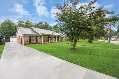 1319 Forsythe Lane, Houston, TX 77073 - Photo 2