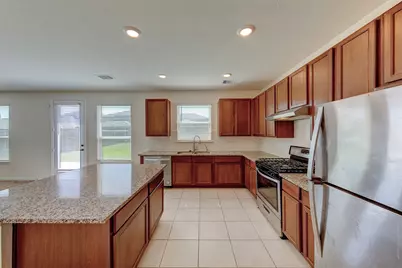 7218 Bakersfield Court, Rosharon, TX 77583 - Photo 12